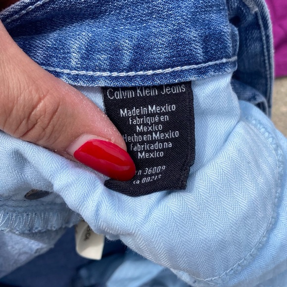 Calvin Klein Women’s Jeans - Picture 5 of 9